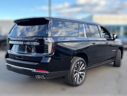 Chevrolet Suburban High Country 4WD 4dr 2026