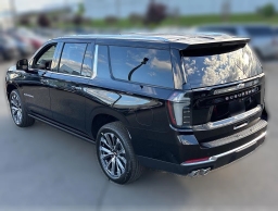 Chevrolet Suburban High Country 4WD 4dr 2026