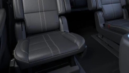Chevrolet Suburban High Country 4WD 4dr 2026