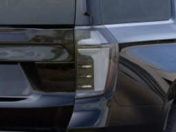 Chevrolet Suburban High Country 4WD 4dr 2026