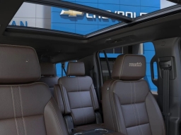 Chevrolet Suburban High Country 4WD 4dr 2026