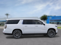 Chevrolet Suburban High Country 4WD 4dr 2026