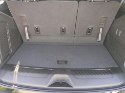 Chevrolet Tahoe LS 4WD 4dr 2026