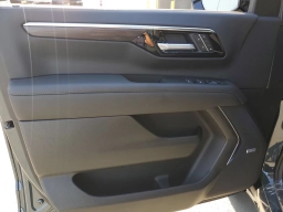 Chevrolet Tahoe Z71 4WD 4dr 2026