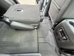 Chevrolet Tahoe Premier 4WD 4dr 2026