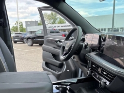 Chevrolet Tahoe Premier 4WD 4dr 2026