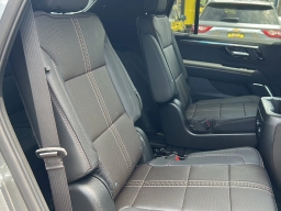 Chevrolet Tahoe High Country 4WD 4dr 2026