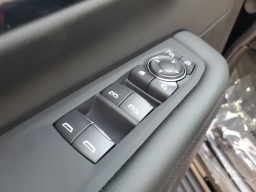Chevrolet Tahoe High Country 4WD 4dr 2026