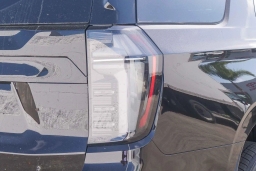 Chevrolet Tahoe High Country 4WD 4dr 2026