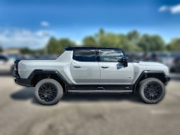 GMC HUMMER EV Pickup 2X e4WD Crew Cab 2026