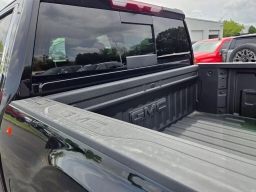 GMC Sierra 2500HD SLE 4WD Crew Cab 159" 2026