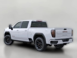 GMC Sierra 2500HD AT4 4WD Crew Cab 159" 2026