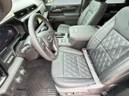 GMC Sierra 2500HD AT4 4WD Crew Cab 159" 2026