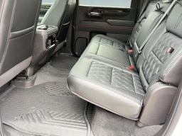 GMC Sierra 2500HD AT4 4WD Crew Cab 159" 2026