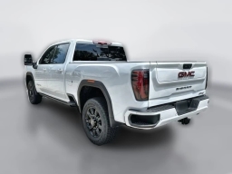 GMC Sierra 2500HD AT4 4WD Crew Cab 159" 2026