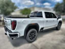 GMC Sierra 2500HD AT4 4WD Crew Cab 159" 2026