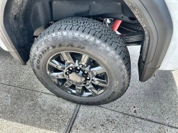 GMC Sierra 2500HD AT4 4WD Crew Cab 159" 2026