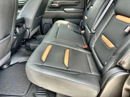 GMC Sierra 2500HD AT4 4WD Crew Cab 159" 2026