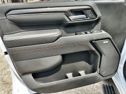 GMC Sierra 2500HD AT4 4WD Crew Cab 159" 2026