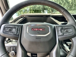 GMC Sierra 2500HD AT4 4WD Crew Cab 159" 2026