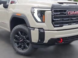 GMC Sierra 2500HD AT4 4WD Crew Cab 159" 2026