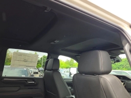 GMC Sierra 2500HD AT4 4WD Crew Cab 159" 2026
