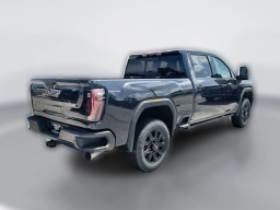 GMC Sierra 2500HD AT4 4WD Crew Cab 159" 2026