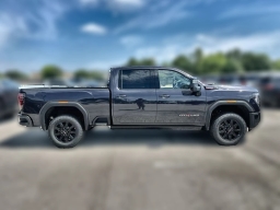 GMC Sierra 2500HD AT4 4WD Crew Cab 159" 2026
