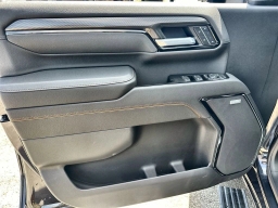 GMC Sierra 2500HD AT4 4WD Crew Cab 159" 2026