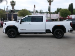 GMC Sierra 2500HD AT4 4WD Crew Cab 159" 2026