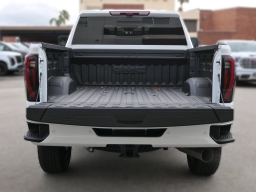 GMC Sierra 2500HD AT4 4WD Crew Cab 159" 2026
