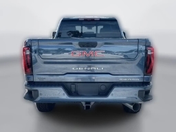 GMC Sierra 2500HD Denali 4WD Crew Cab 159" 2026