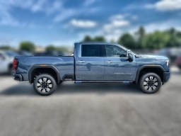GMC Sierra 2500HD Denali 4WD Crew Cab 159" 2026