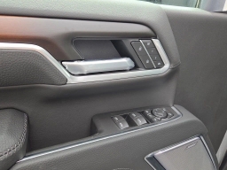 GMC Sierra 2500HD Denali 4WD Crew Cab 159" 2026