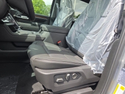 GMC Sierra 2500HD Denali 4WD Crew Cab 159" 2026