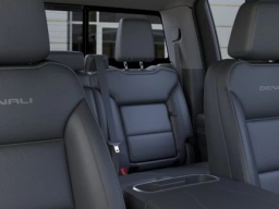 GMC Sierra 2500HD Denali 4WD Crew Cab 159" 2026