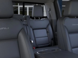GMC Sierra 2500HD Denali 4WD Crew Cab 159" 2026