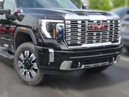 GMC Sierra 2500HD Denali 4WD Crew Cab 159" 2026