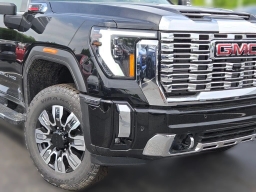 GMC Sierra 2500HD Denali 4WD Crew Cab 159" 2026
