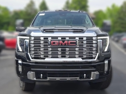 GMC Sierra 2500HD Denali 4WD Crew Cab 159" 2026