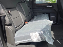GMC Sierra 2500HD Denali 4WD Crew Cab 159" 2026
