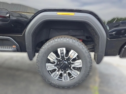 GMC Sierra 2500HD Denali 4WD Crew Cab 159" 2026