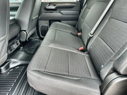 GMC Sierra 3500HD SLE 4WD Crew Cab 159" 2026