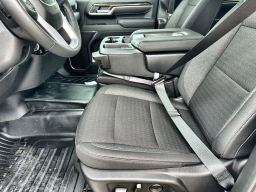 GMC Sierra 3500HD SLE 4WD Crew Cab 159" 2026