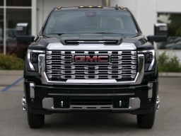 GMC Sierra 3500HD Denali 4WD Crew Cab 159" 2026