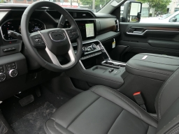 GMC Sierra 3500HD Denali 4WD Crew Cab 159" 2026