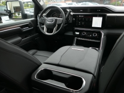 GMC Sierra 3500HD Denali 4WD Crew Cab 159" 2026