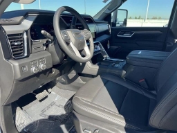 GMC Sierra 3500HD Denali 4WD Crew Cab 159" 2026