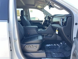 GMC Sierra 3500HD Denali 4WD Crew Cab 159" 2026