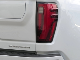 GMC Sierra 3500HD Denali 4WD Crew Cab 159" 2026